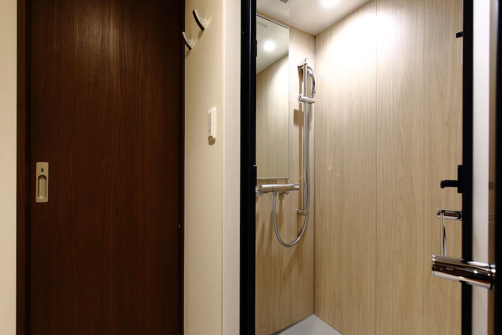 Luxcare Hotel