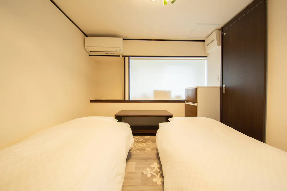 Nexstay House Osaka West