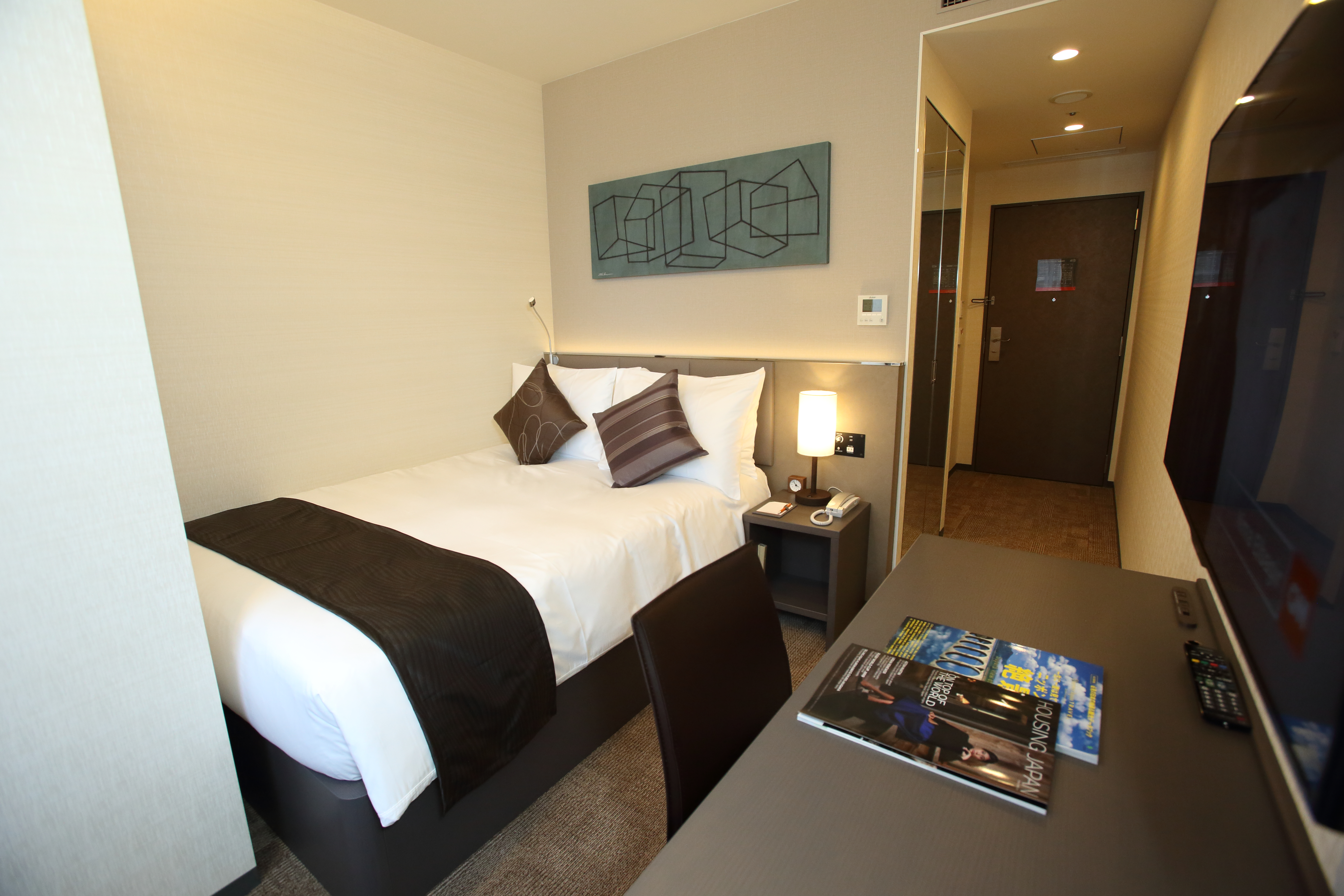 Holiday Inn & Suites Shin Osaka