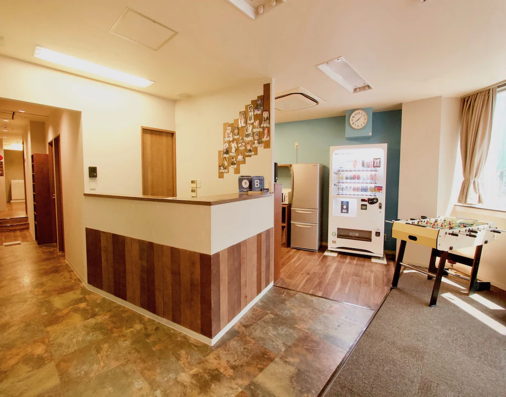 Osaka Guesthouse Nest - Hostel