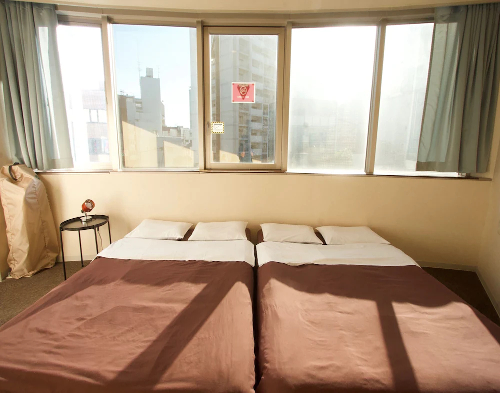 Osaka Guesthouse Nest - Hostel