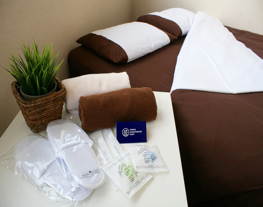 Osaka Guesthouse Nest - Hostel