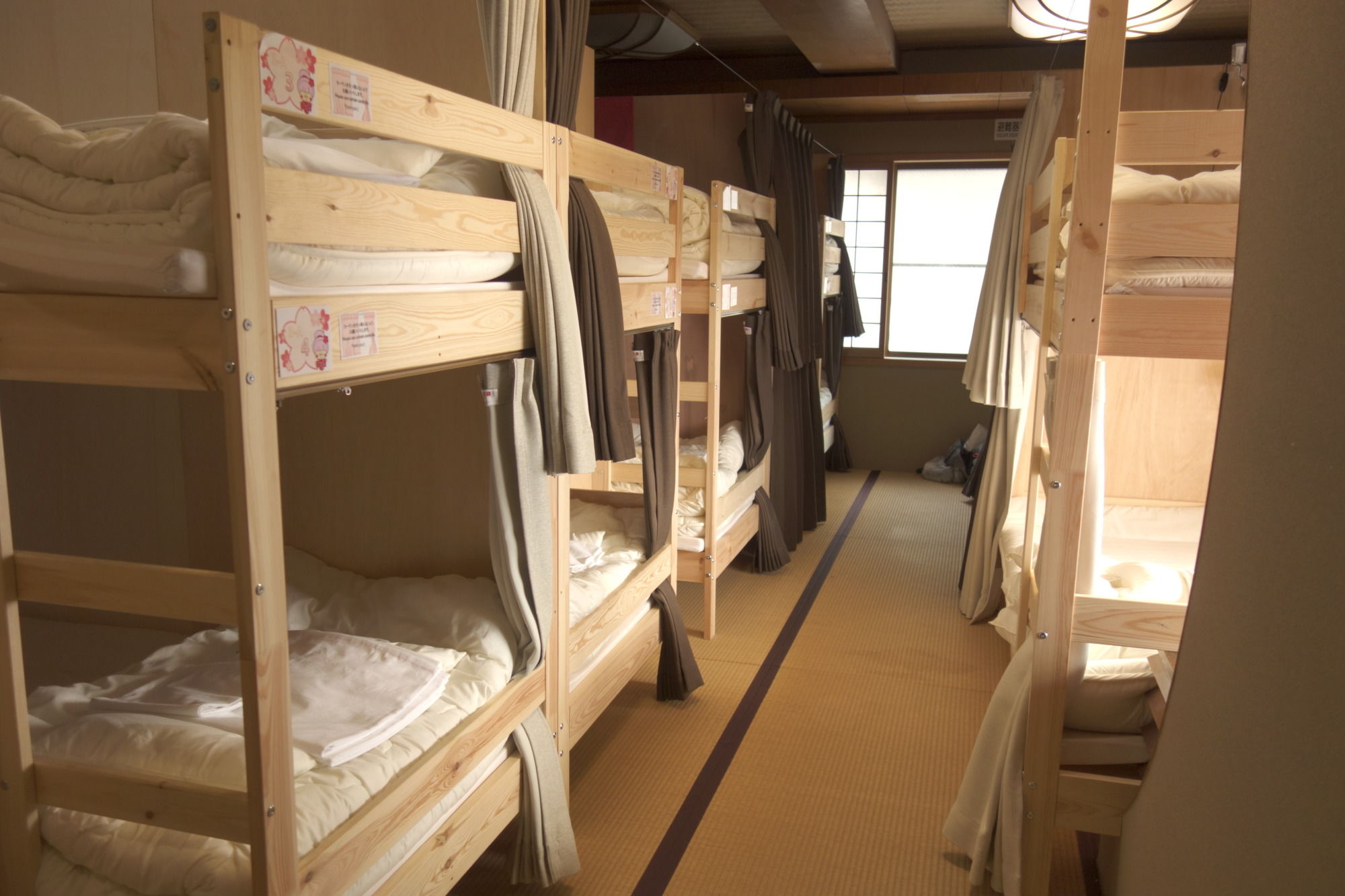 Osaka Guest House Sakura Hostel