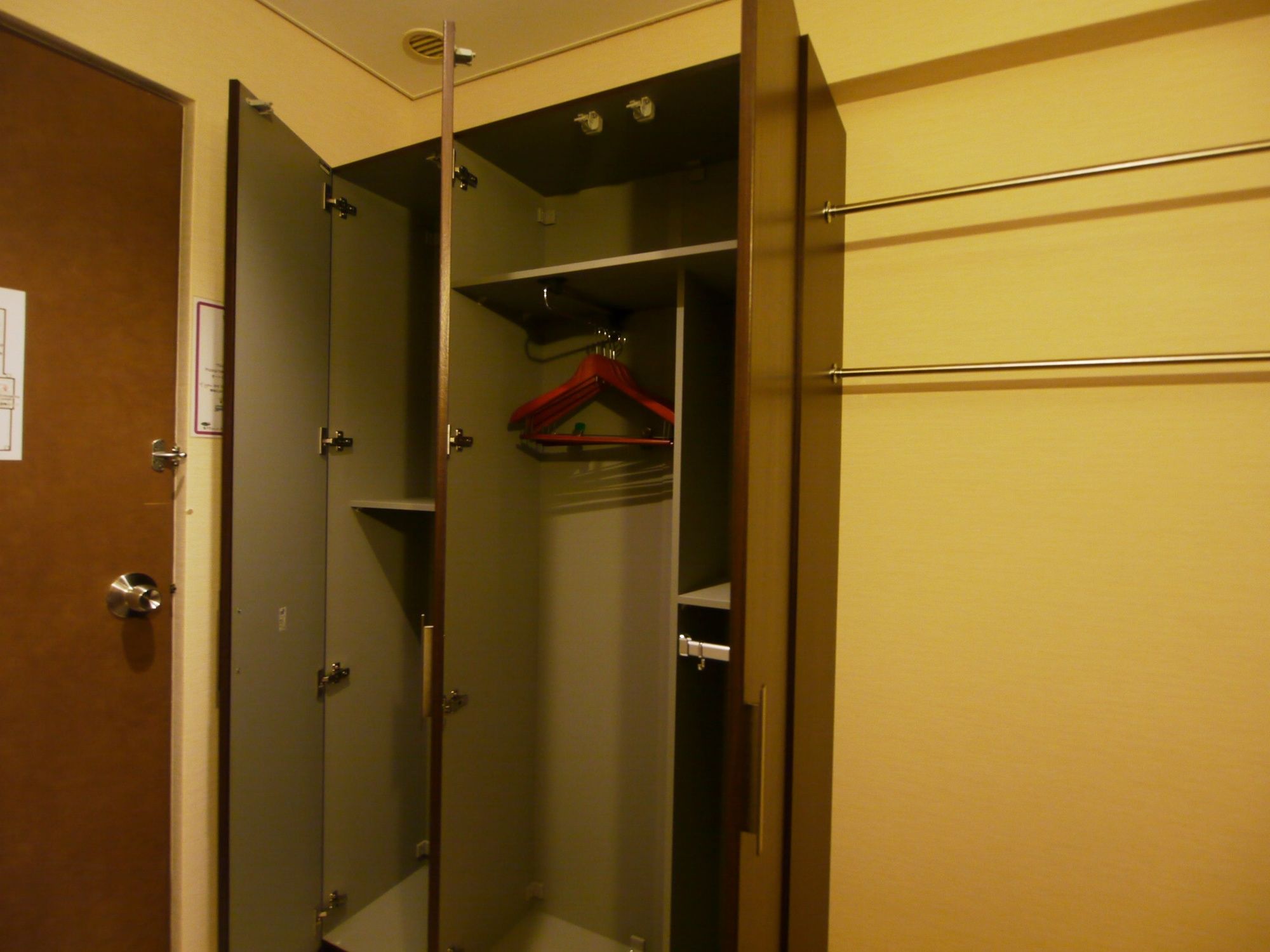 Osaka Hana Hostel