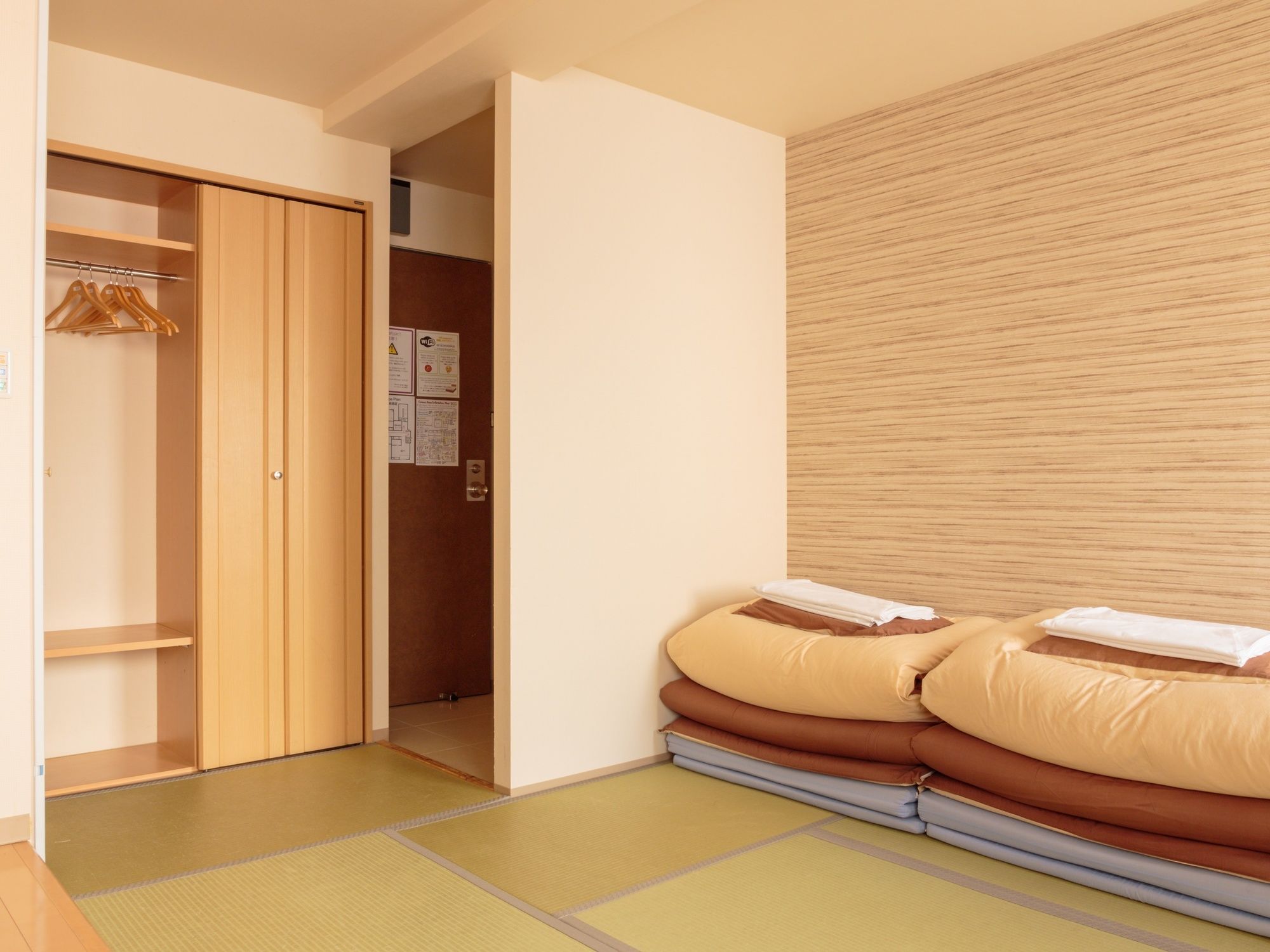 Osaka Hana Hostel