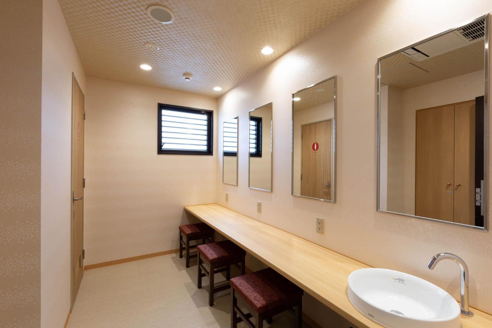 Osaka Hinode Hotel