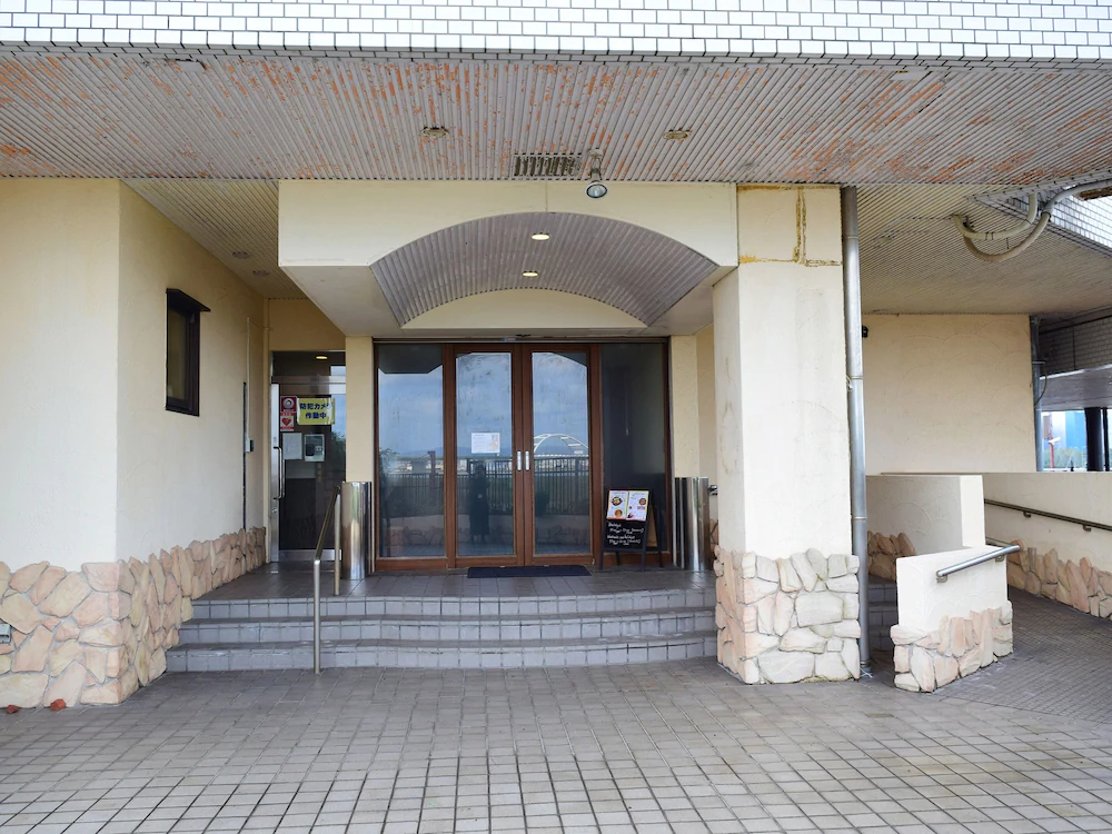Osaka Hokko Marina Resort