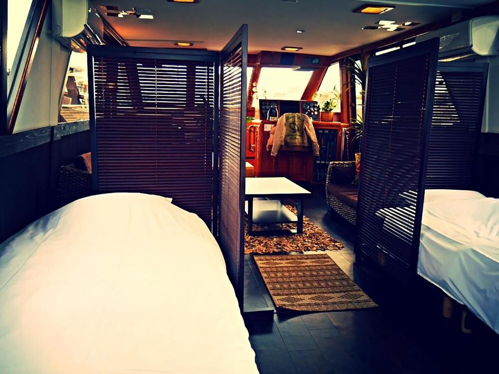 Osaka Hokko Marina Resort