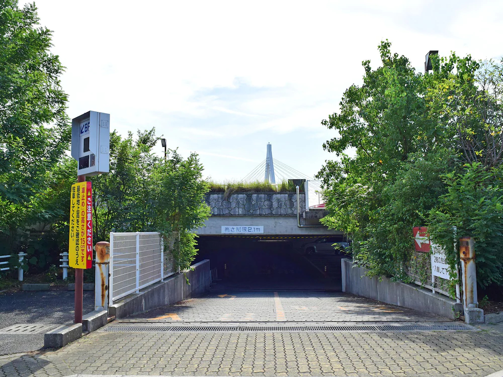 Osaka Hokko Marina Resort