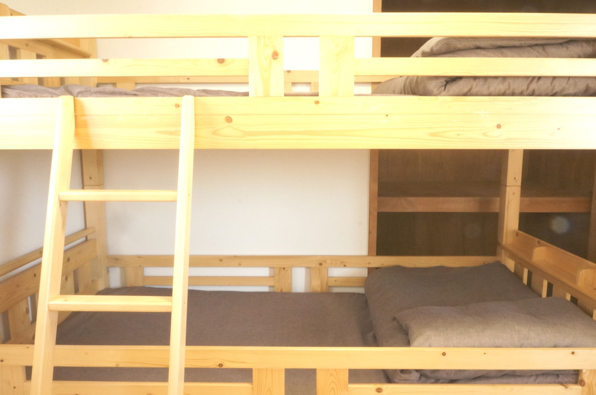 Osaka Tomato Guesthouse