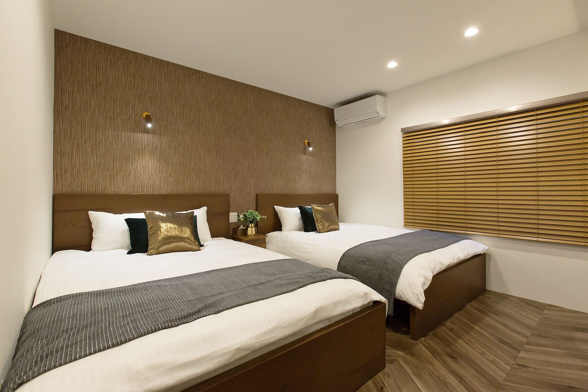 Osaka Zebrahouse Tenroku