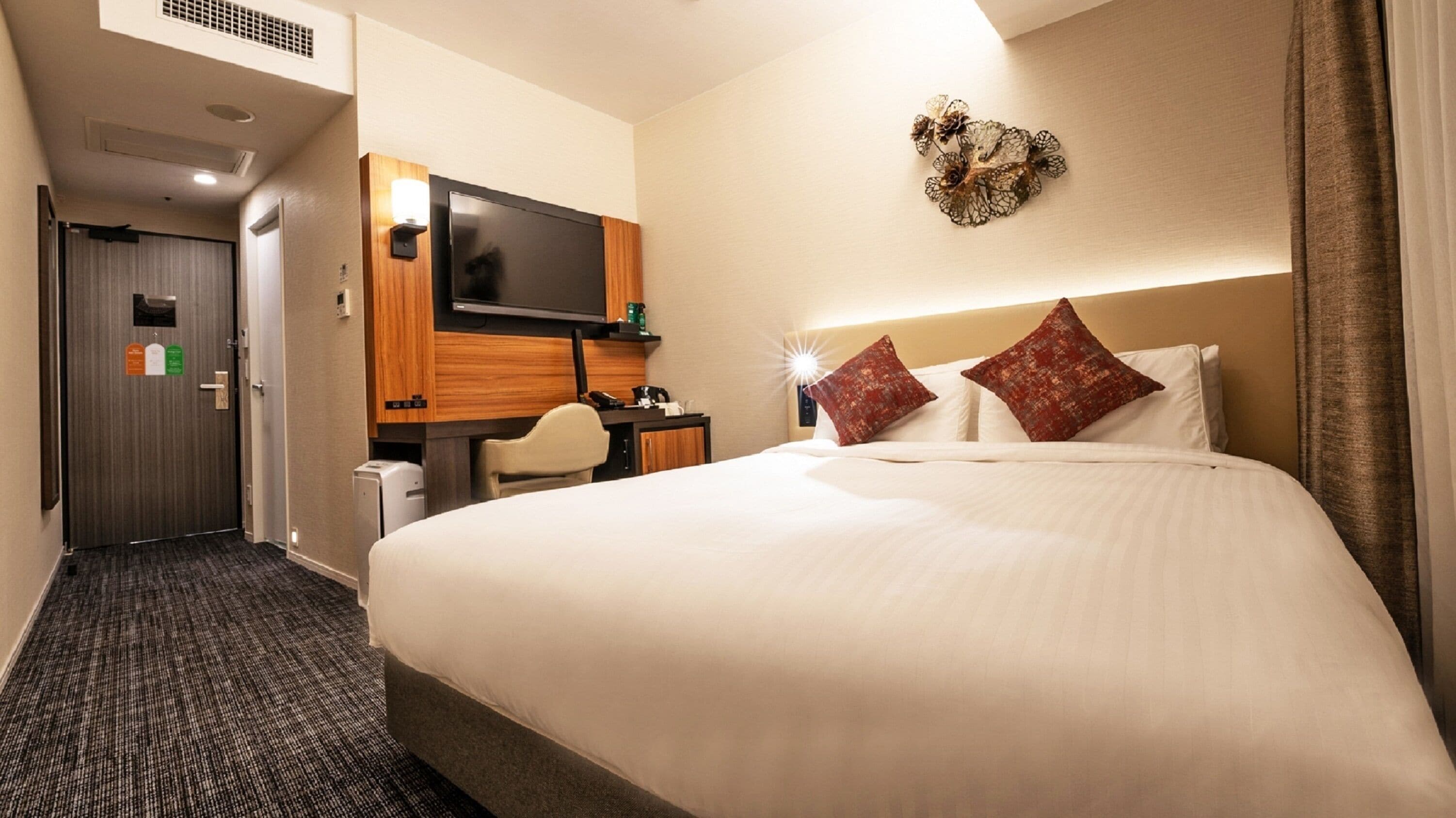 Premier Hotel Cabin Osaka