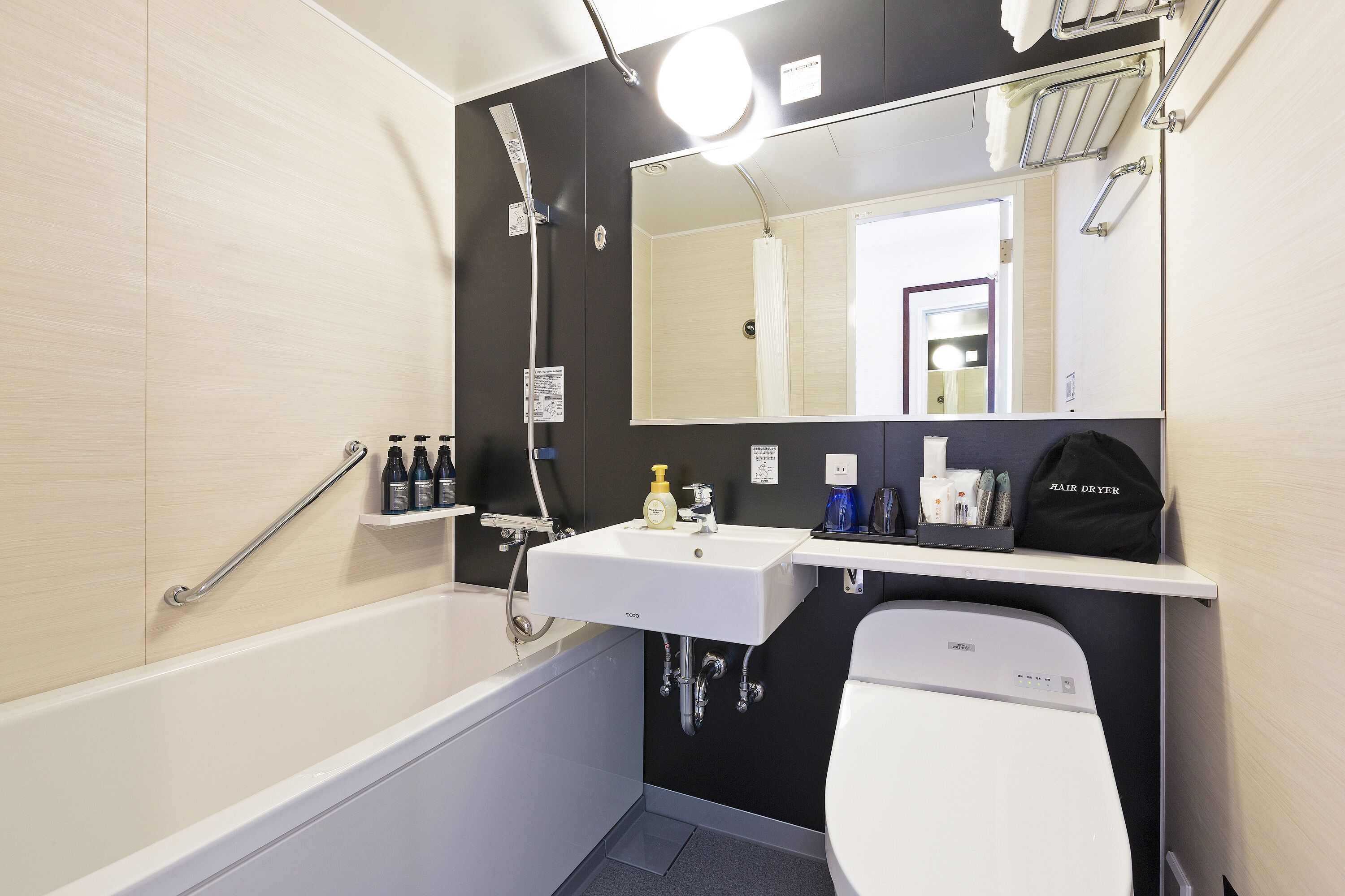 Premier Hotel Cabin Osaka