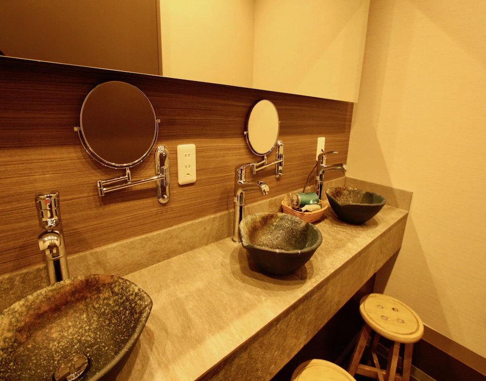 Namba Guesthouse Hive