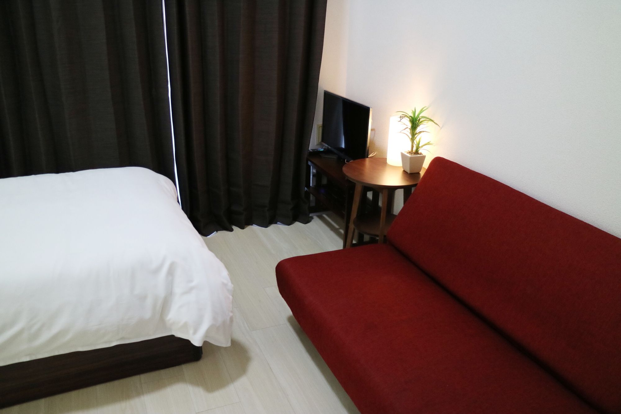 Rebanga Namba Minami Apartment