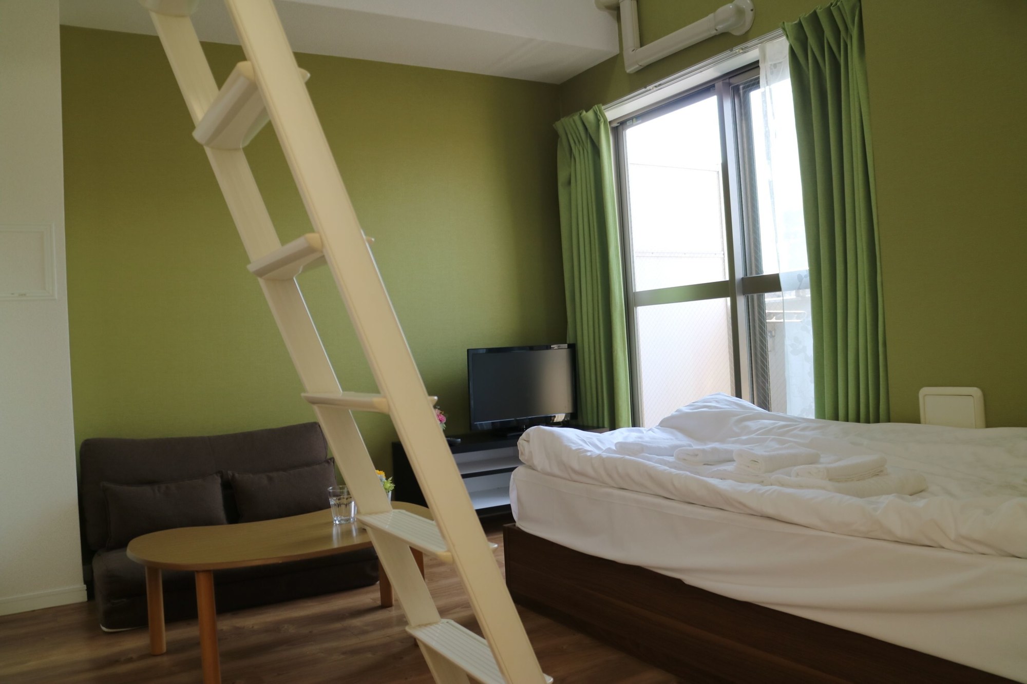 Rebanga Namba Minami Apartment