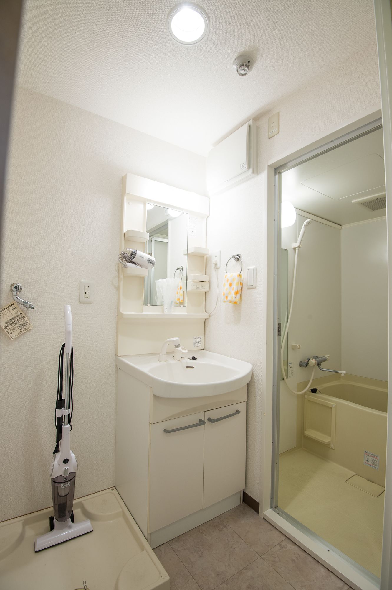 Rebanga Namba Minami Apartment