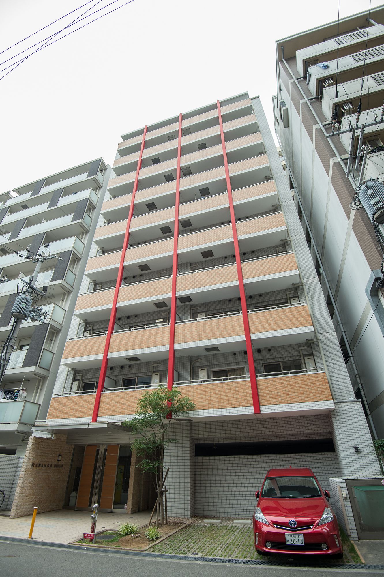 Rebanga Namba Minami Apartment