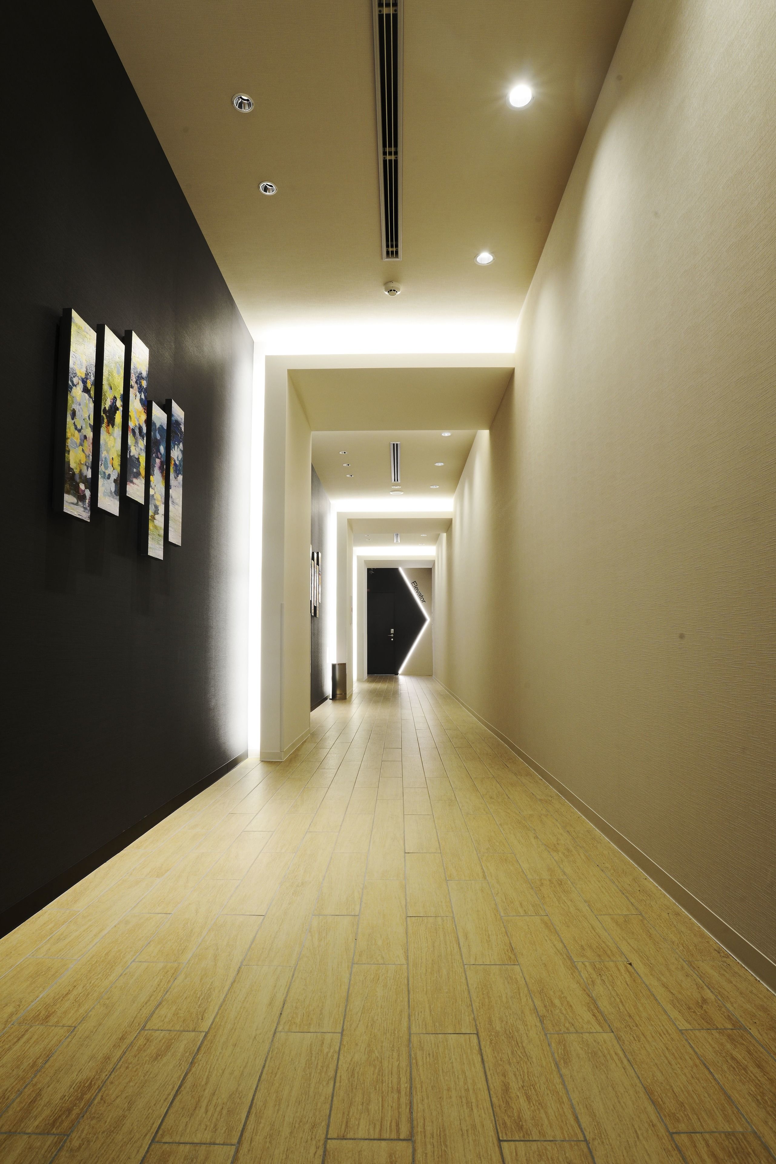 Red Roof Inn & Suites Osaka Namba Nipponbashi
