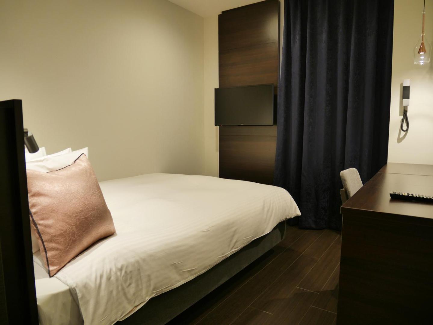 Red Roof Inn & Suites Osaka Namba Nipponbashi