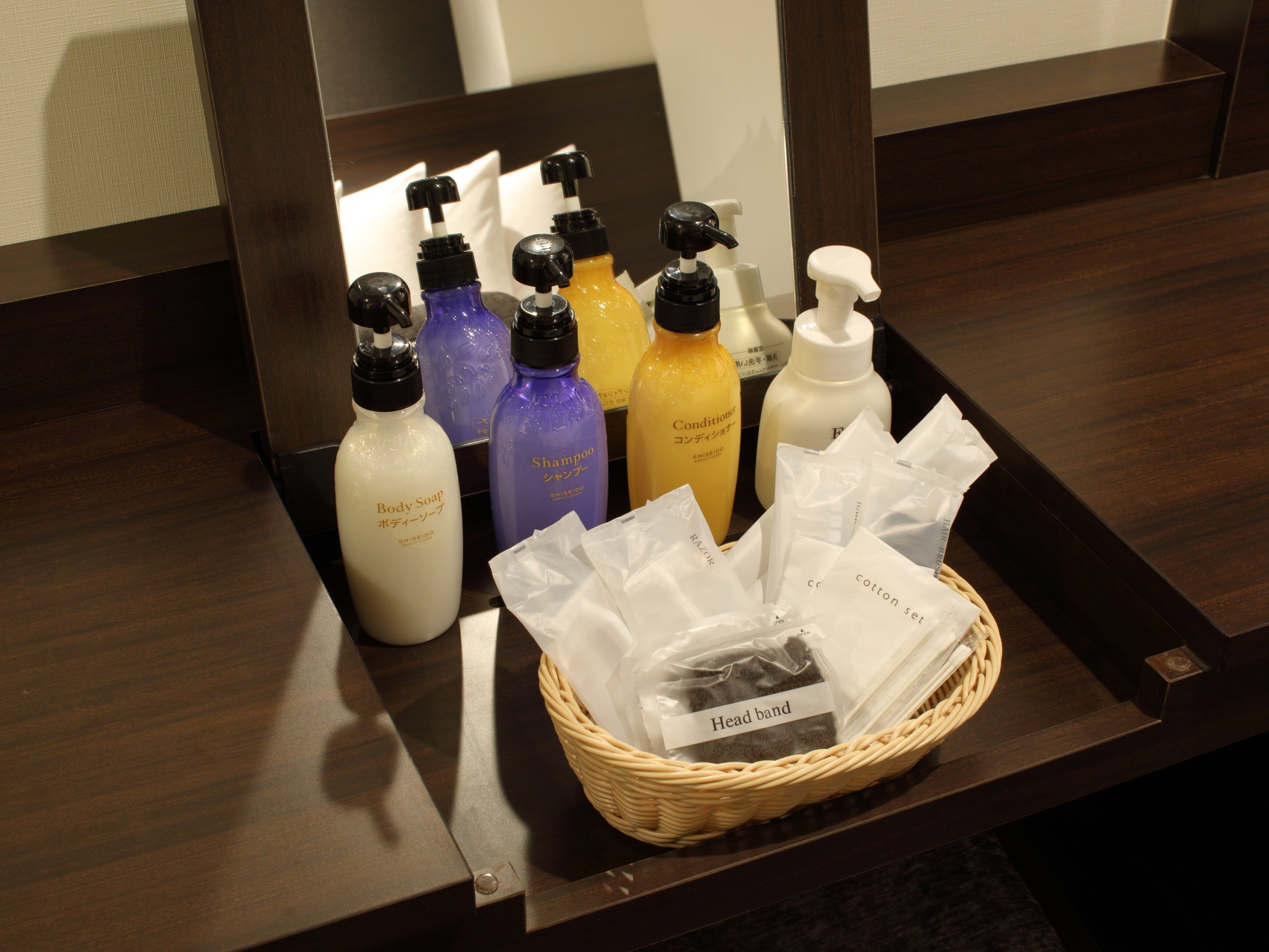 Red Roof Inn & Suites Osaka Namba Nipponbashi