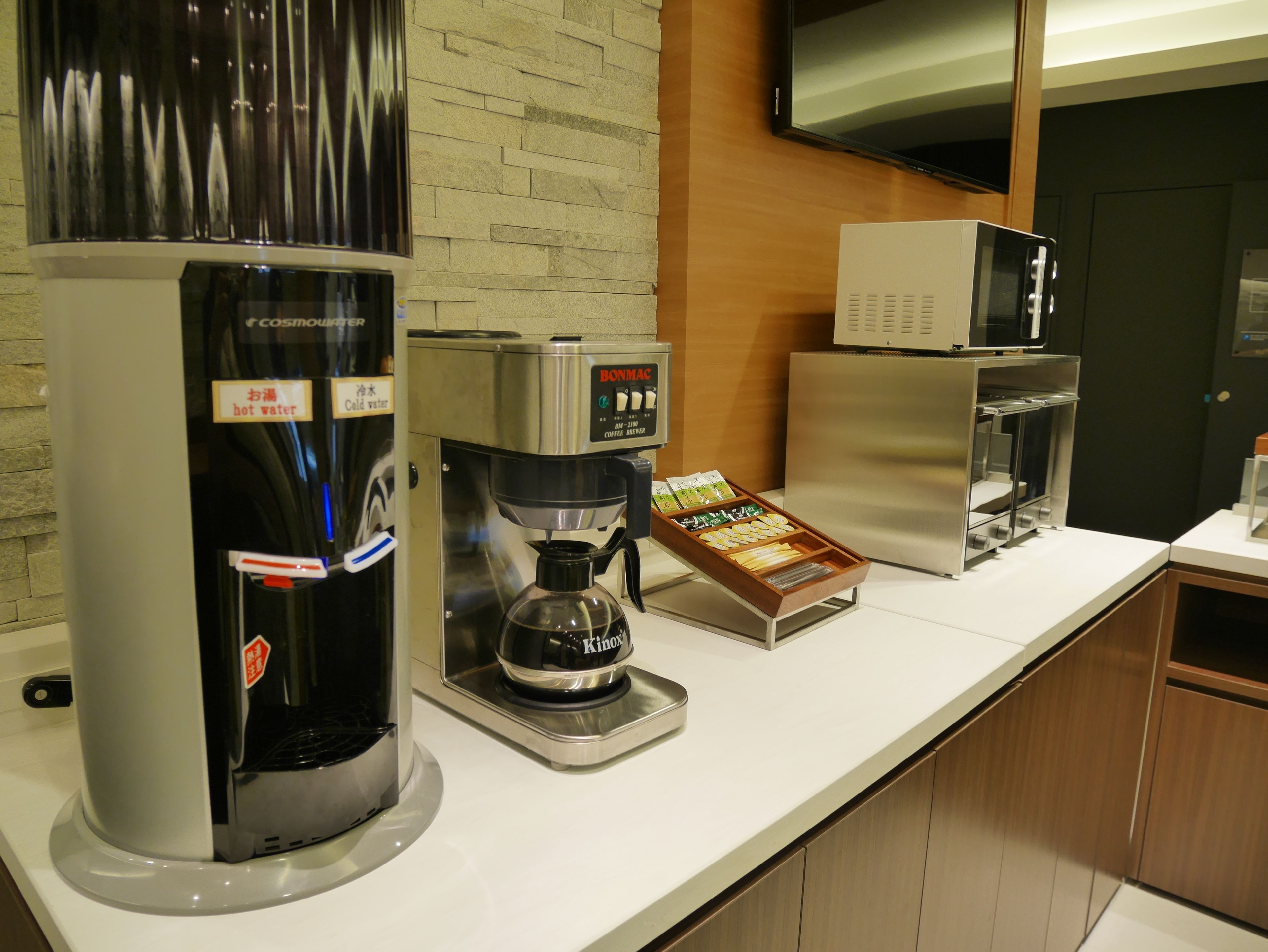 Red Roof Inn & Suites Osaka Namba Nipponbashi