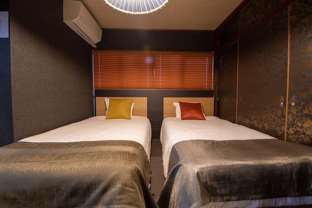 R Guest Residence Tsurumibashi