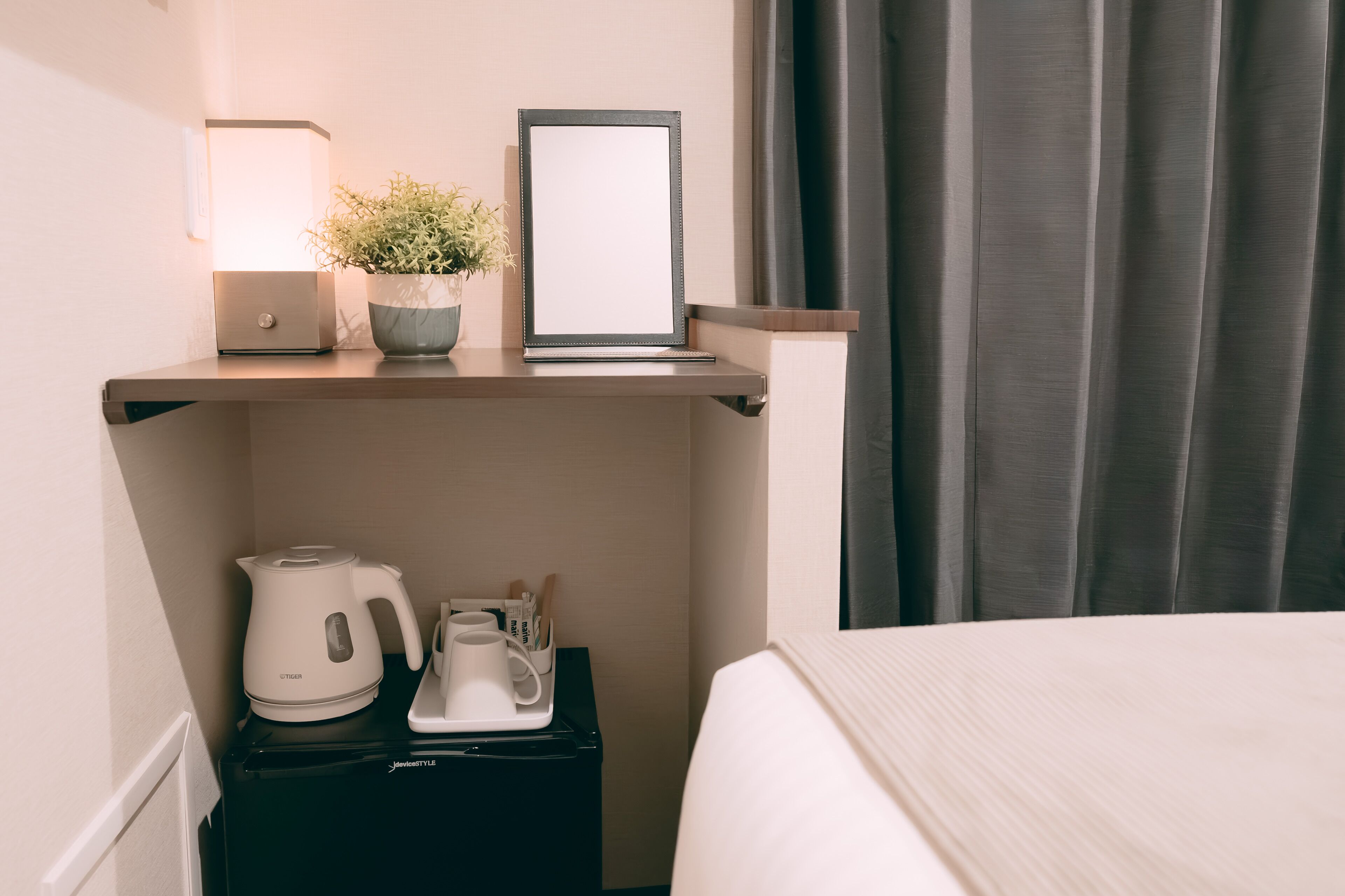 R Hotel Honmachi
