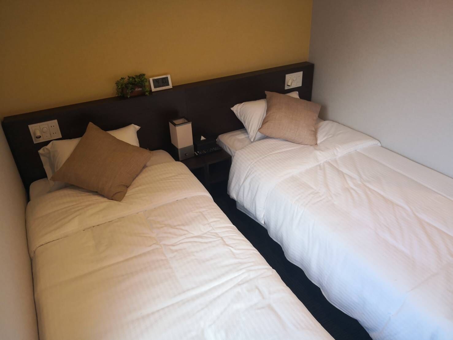 R Hotel Namba South