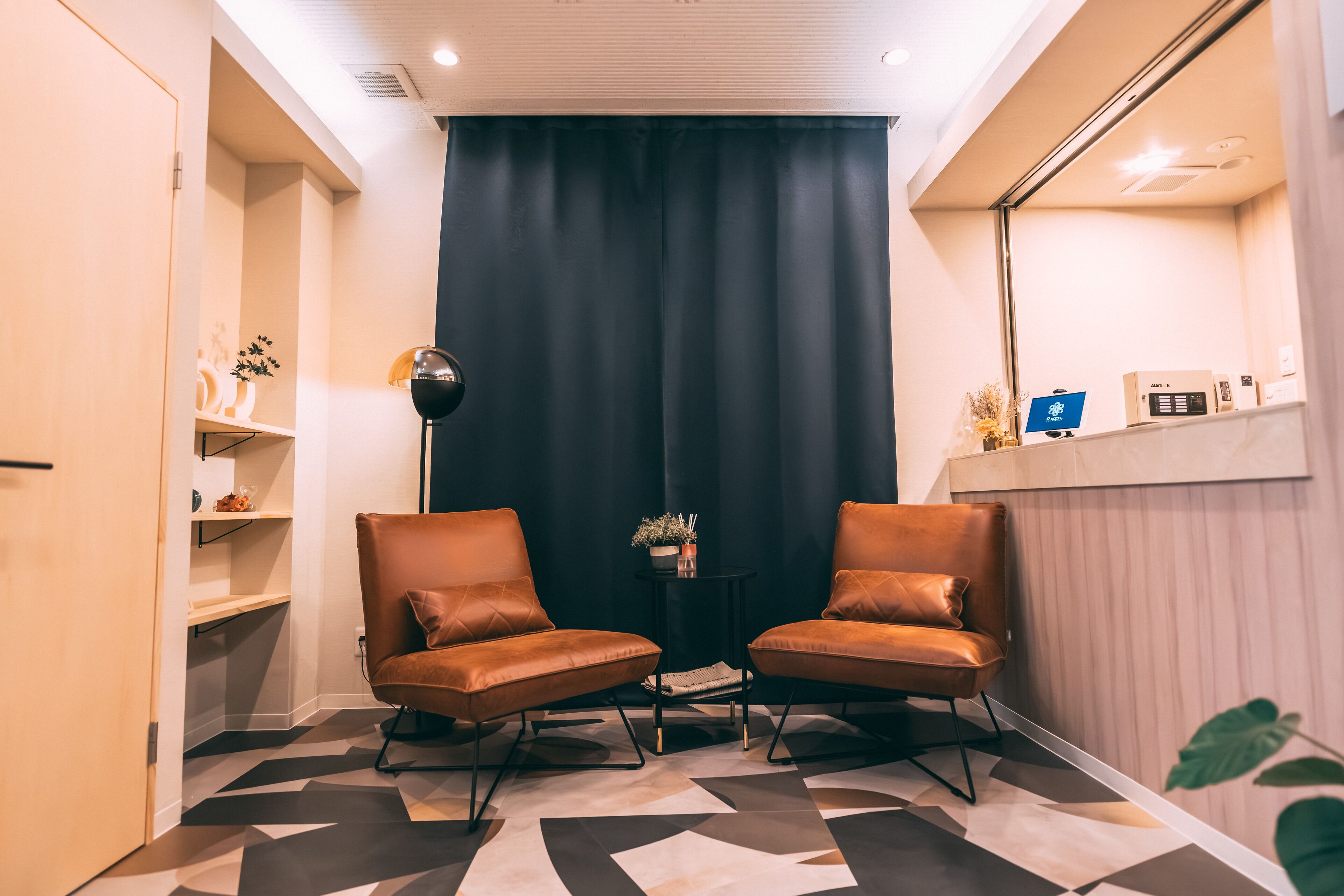 R Hotel The Atelier Shinsaibashi East