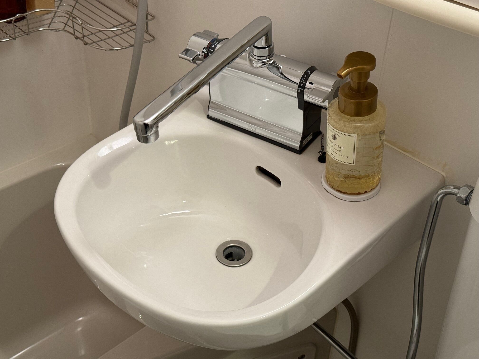 R Hotel The Atelier Shinsaibashi East