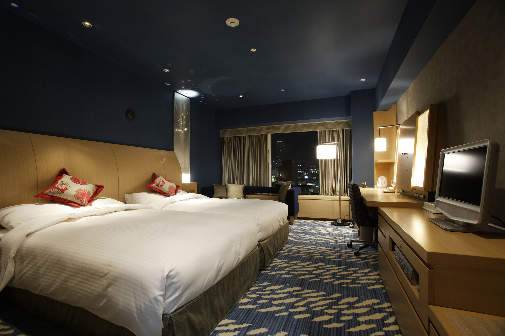 RIHGA Royal Hotel Osaka, Vignette Collection