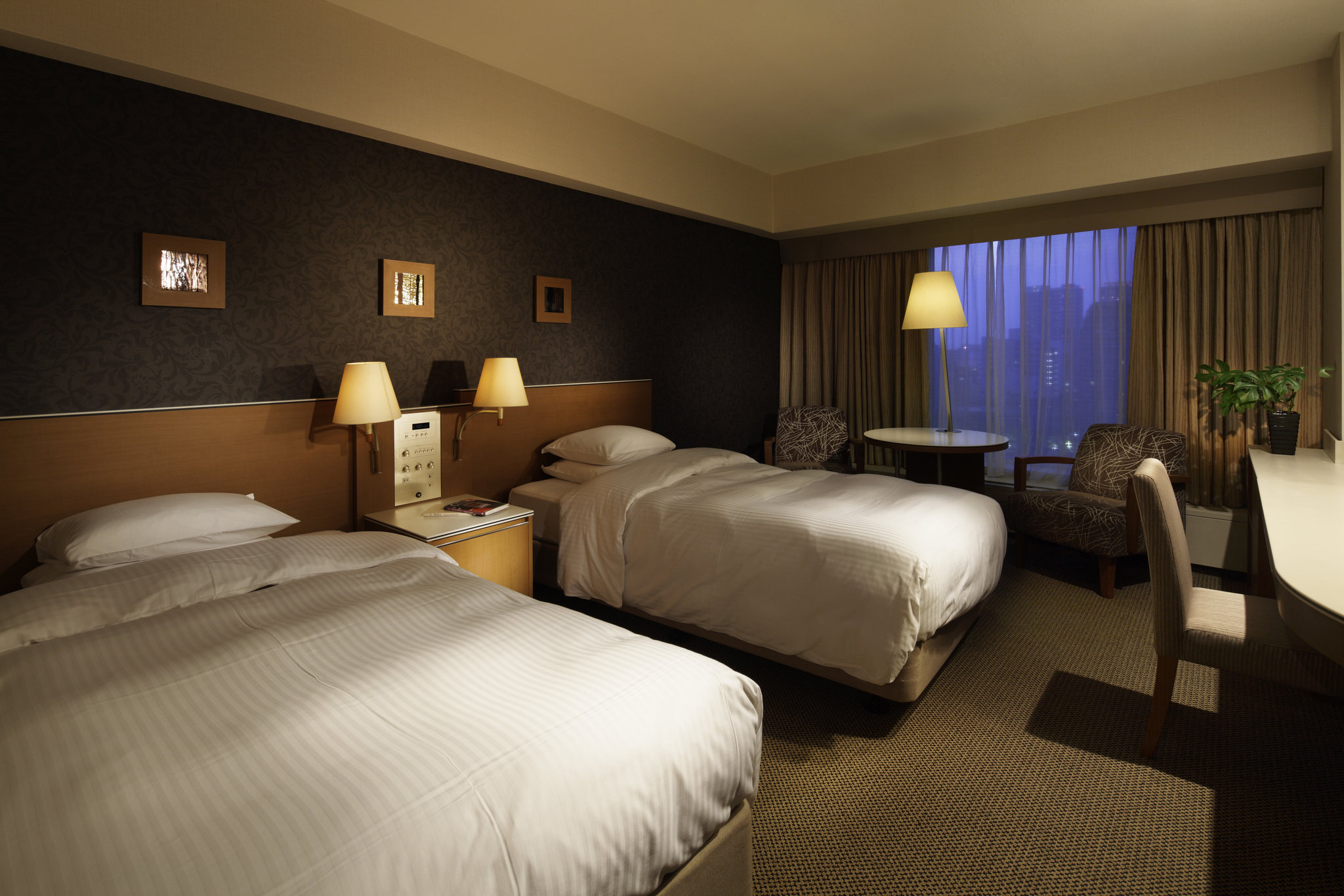 RIHGA Royal Hotel Osaka, Vignette Collection