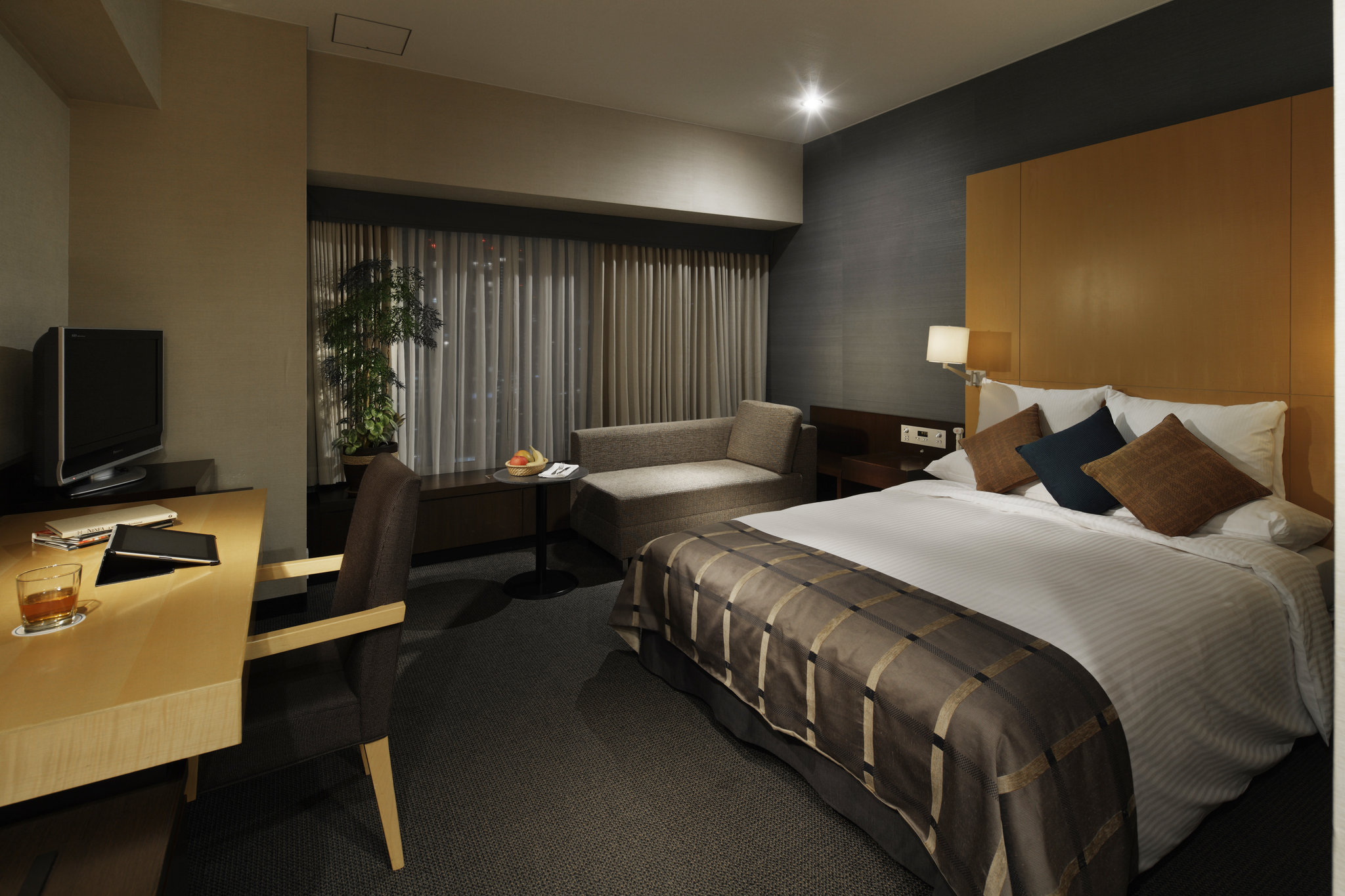 RIHGA Royal Hotel Osaka, Vignette Collection