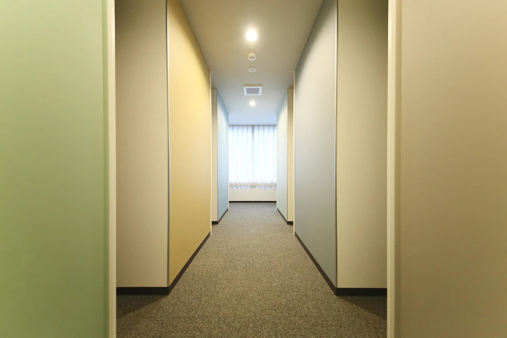 Roots Hostel