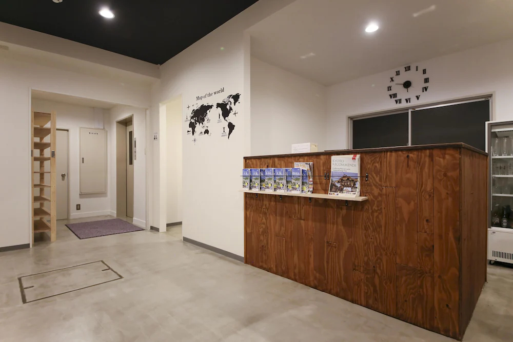 Roots Hostel