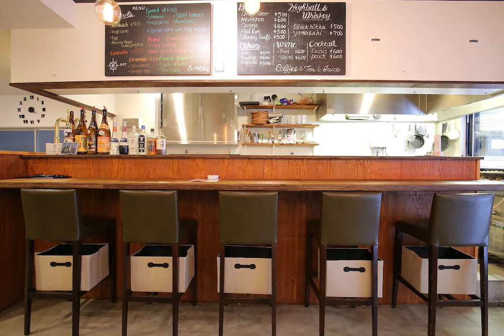 Roots Hostel