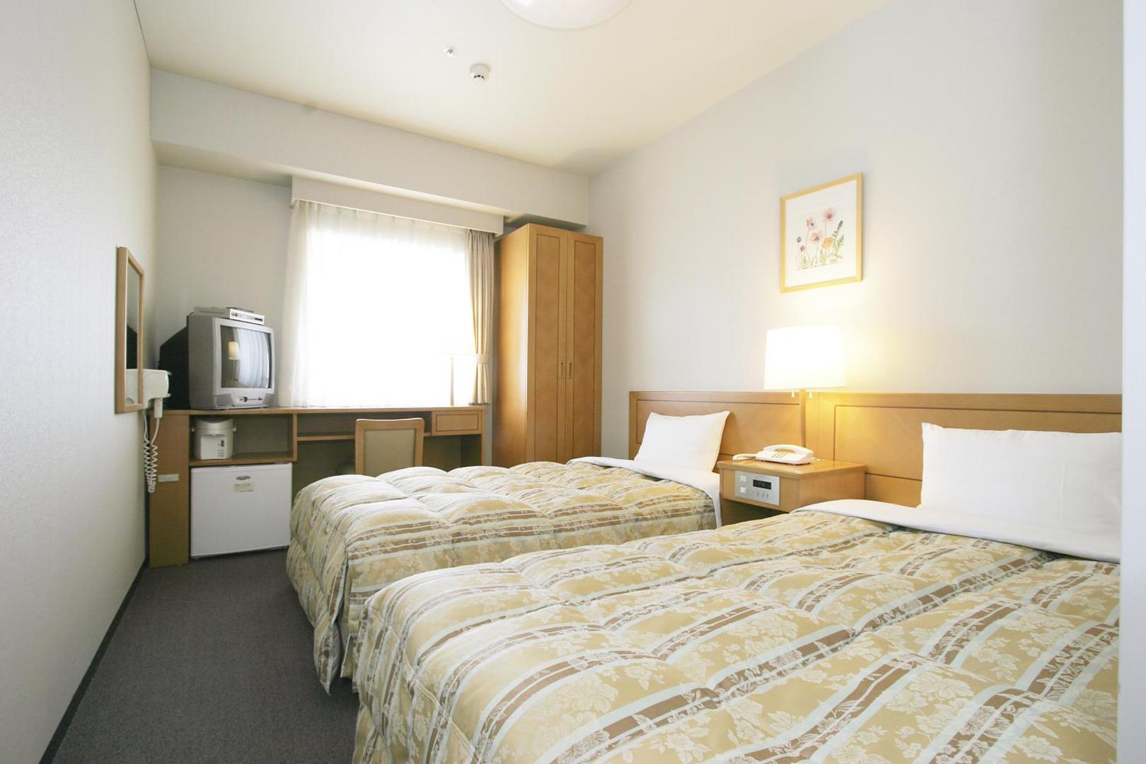 Route-Inn Osaka Honmachi
