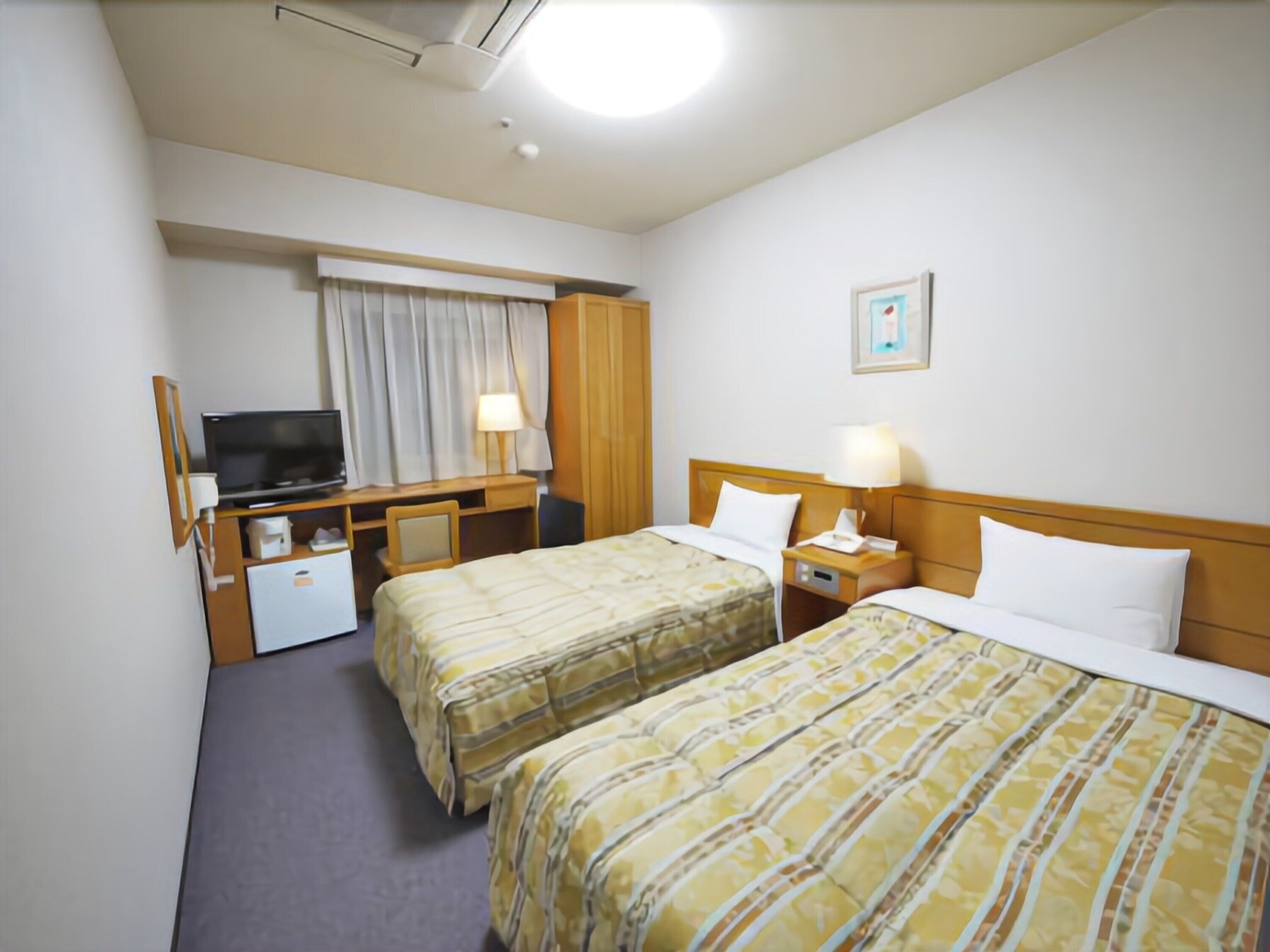 Route-Inn Osaka Honmachi