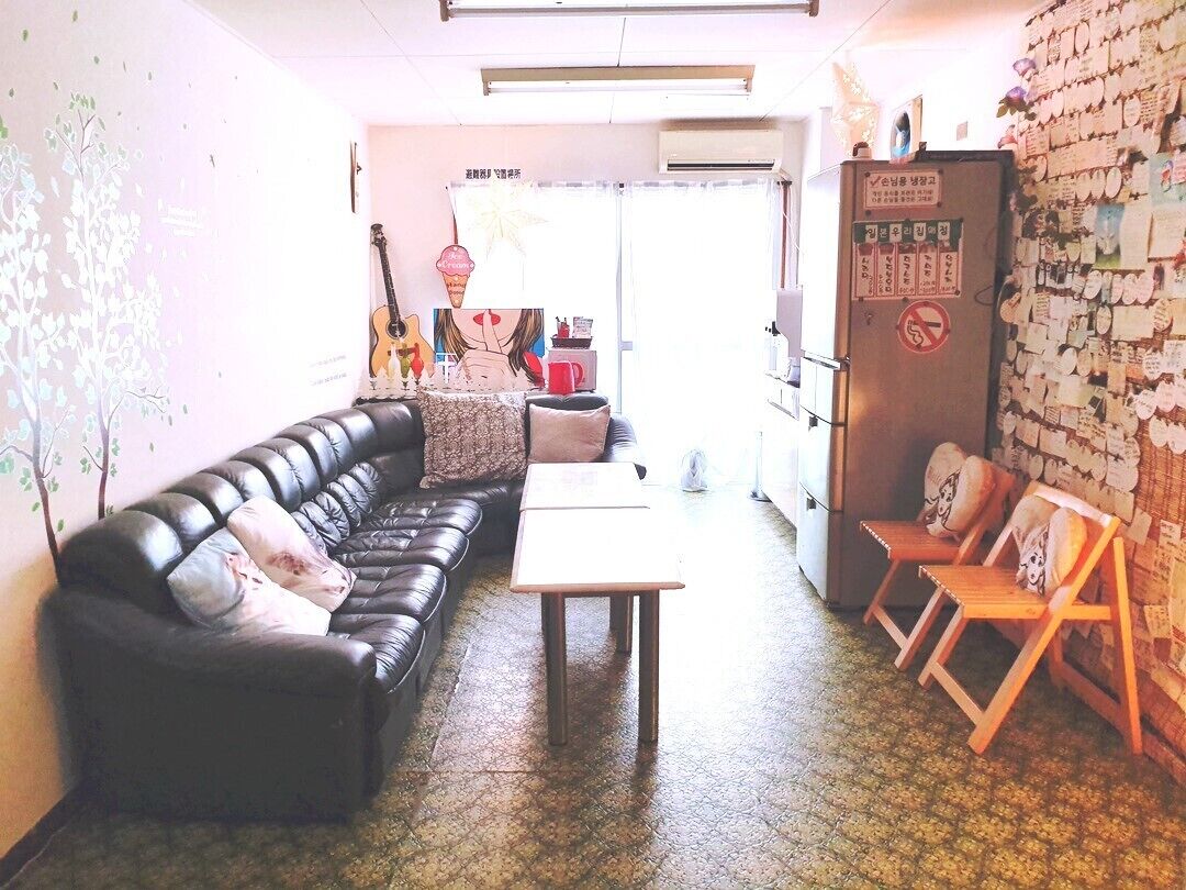 Royal Home Dormitory Hostel
