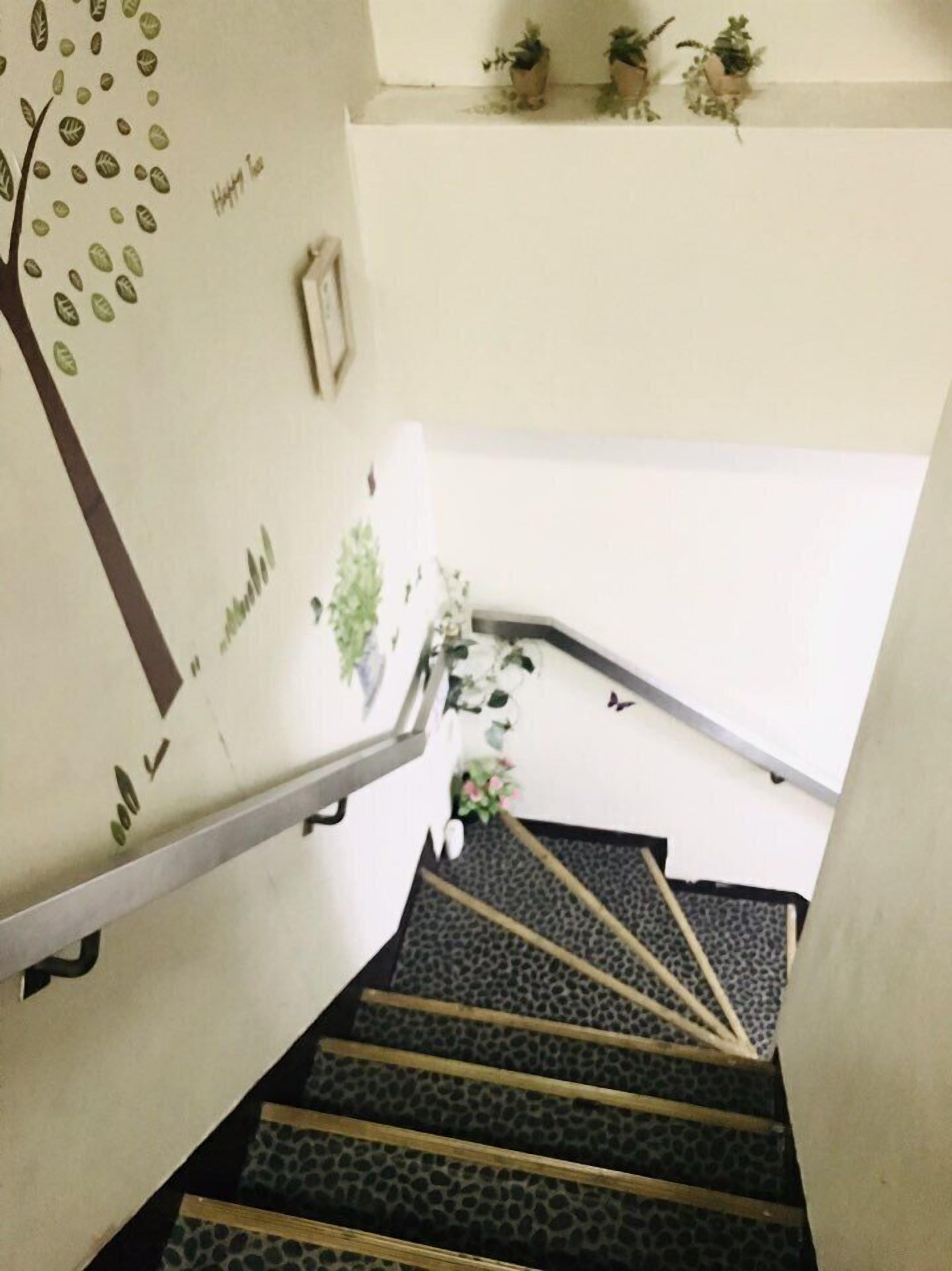 Royal Home Dormitory Hostel