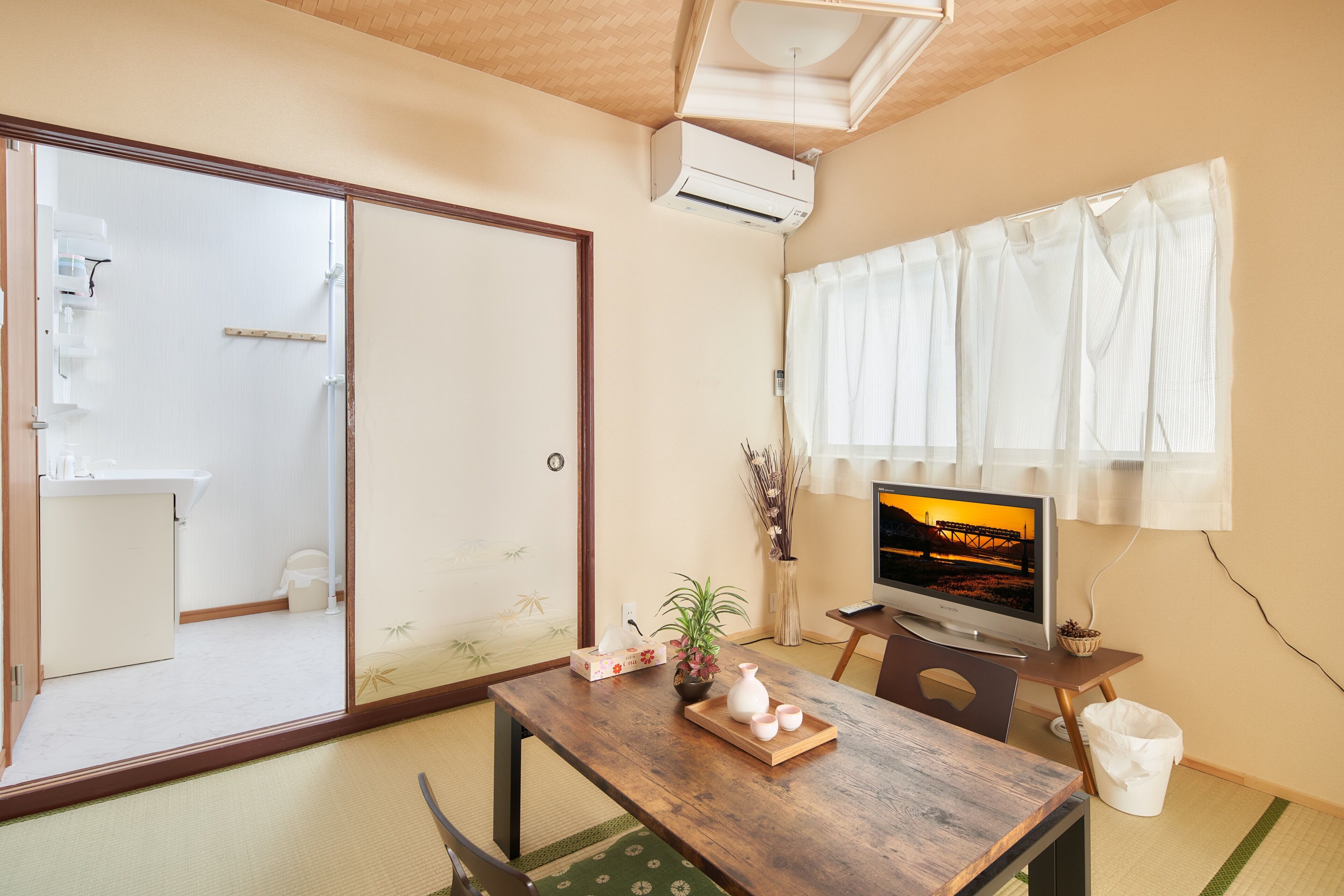 Sakuragawa No Midoribashi Japan Villa
