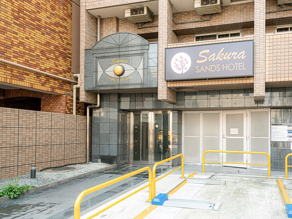 Sakura Sands Hotel