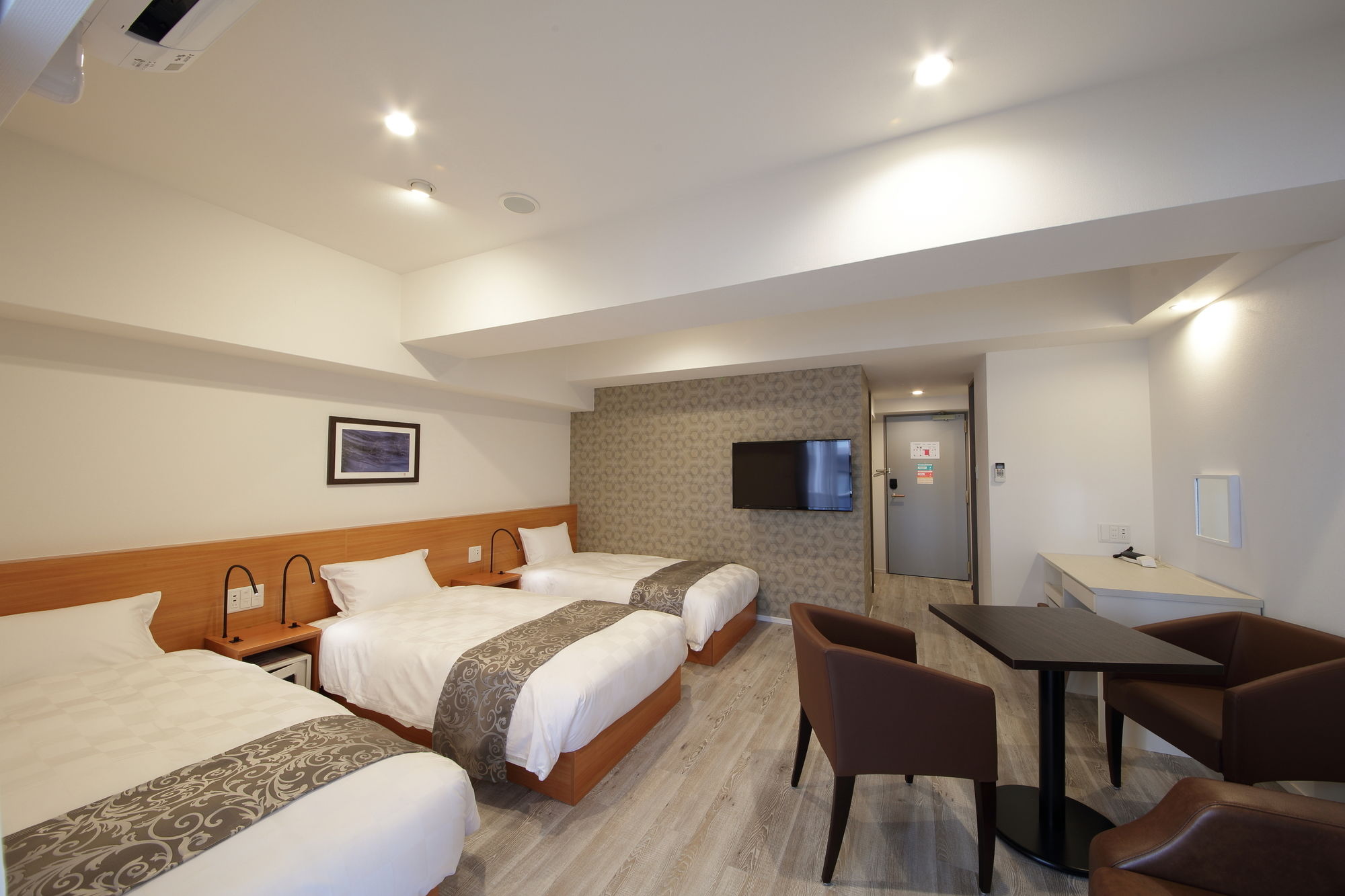 Sarasa Hotel Shinsaibashi