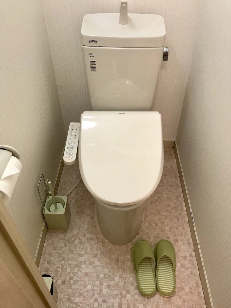 Shinsaibashi Family House