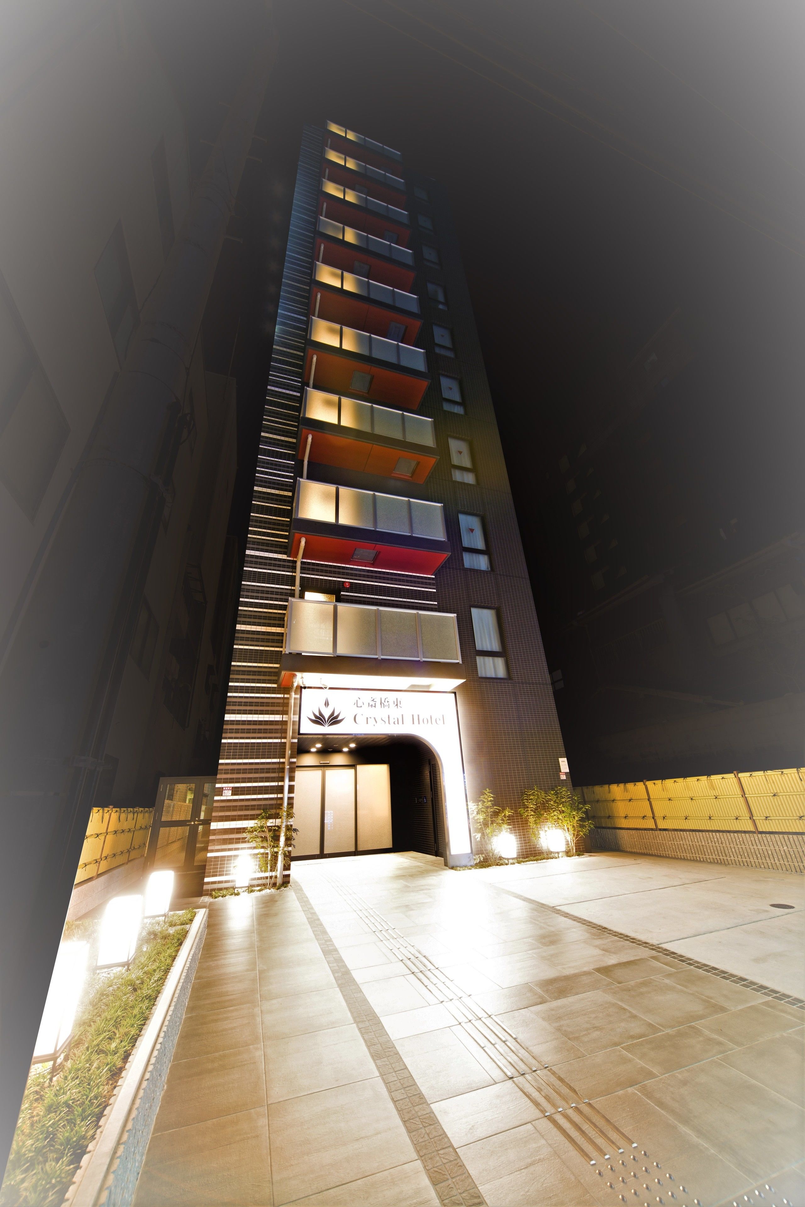 Shinsaibashi Higashi Crystal Hotel