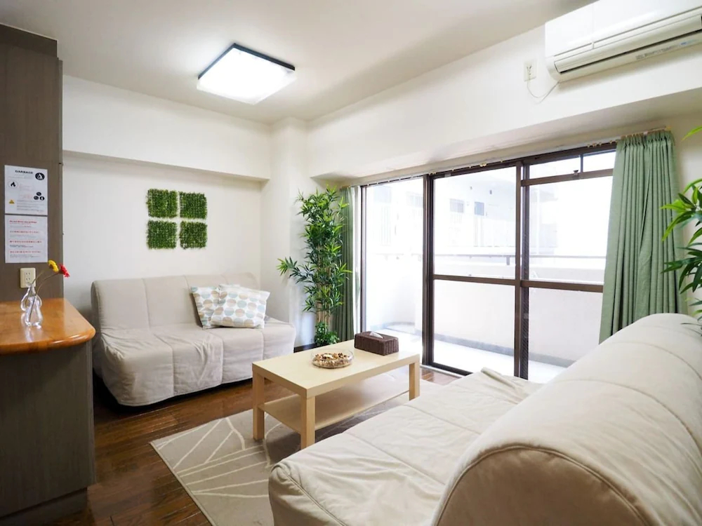 Shinsaibashi Midtown Apartments