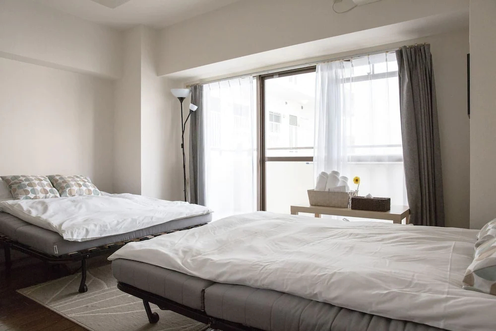 Shinsaibashi Midtown Apartments