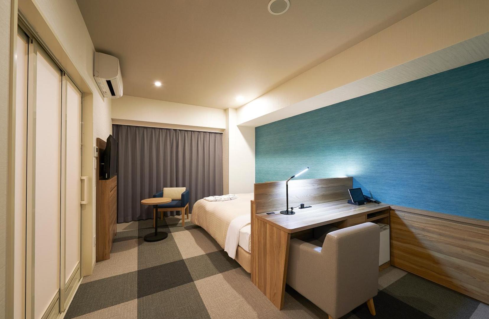 Sotetsu Fresa Inn Osaka Shinsaibashi