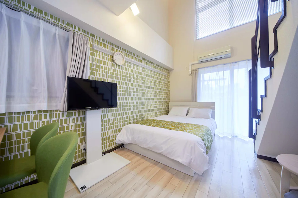 Staybonita Namba